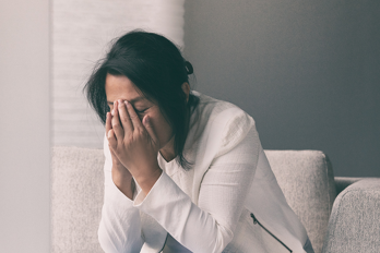 Lo âu trầm cảm vì ở mãi trong nhà, làm sao để hết khủng hoảng?